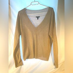Eileen Fisher Tencel and silk beige V-neck sweater